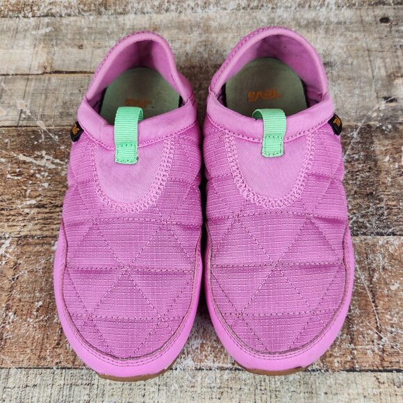 Teva ReEmber Mocassin Youth Girl Sz 1 Pink Outdoor Quilted Slip On Comfort Shoes - Picture 9 of 10